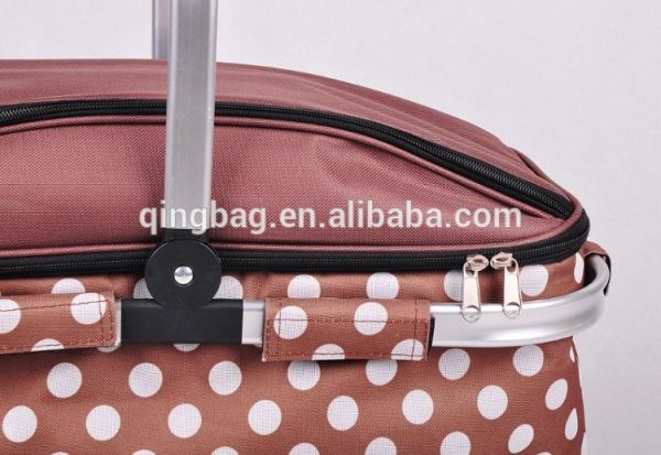 Outdoor camping insulated picnic cooler basket
