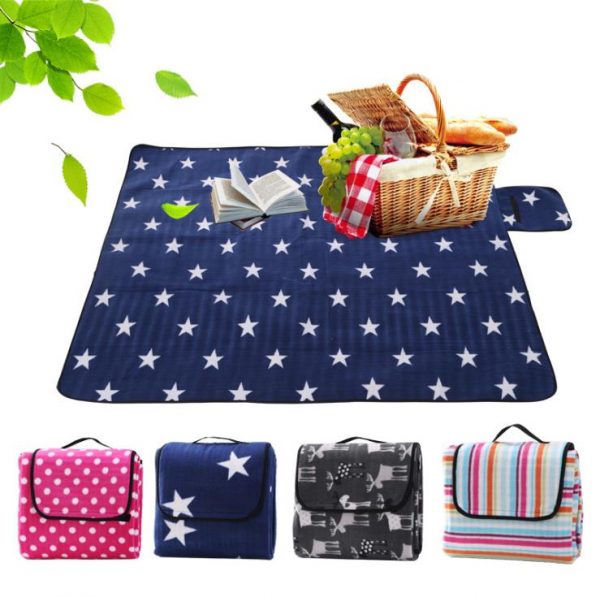 Custom waterproof cotton picnic mat in camping mat with big pocket