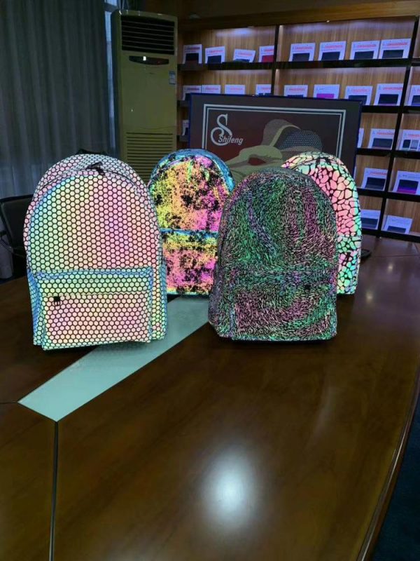 Custom High quality Outdoor shiny unisex waterproof backpack holographic laser USB backpack